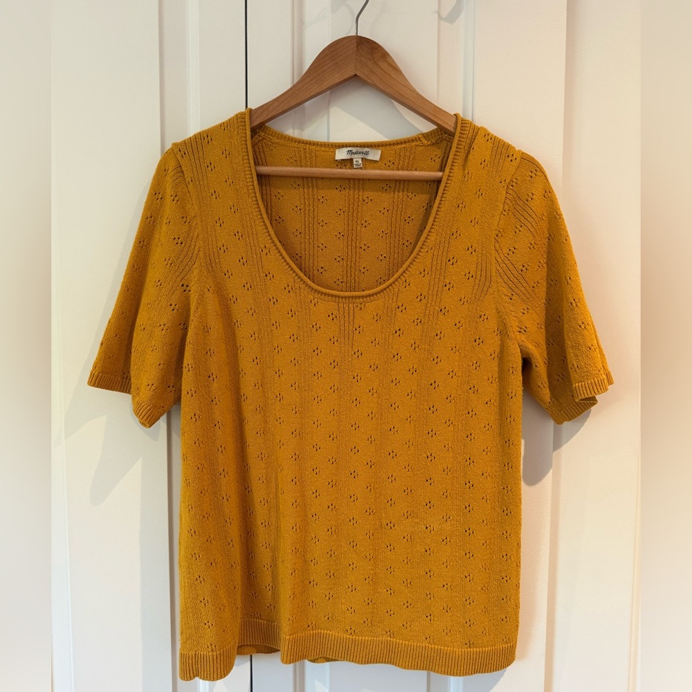 Madewell Mustard Short Sleeve Scoop Neck Knit Top
